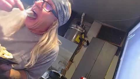 Handystudman online show from November 7, 2025, 10:48 am