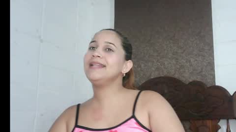 Snapshot of hankalanna chatting on September 8, 2025, 10:09 pm Hank alanna online show from September 8, 2025, 10:09 pm
