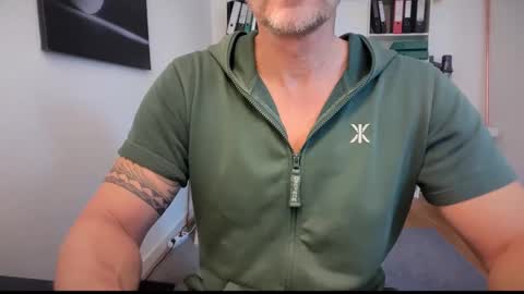 hanky online show from October 14, 2025, 11:00 am