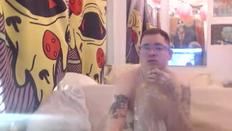 Snapshot of hankrams chatting on February 15, 2026, 1:35 am hank rams online show from February 15, 2026, 1:35 am