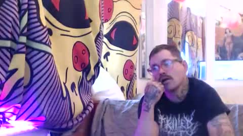 Snapshot of hankrams chatting on June 9, 2026, 12:17 pm hank rams online show from June 9, 2026, 12:17 pm