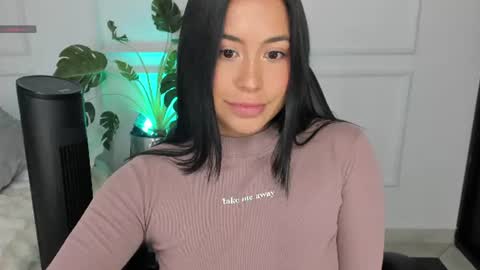 Snapshot of hanna_1sweet chatting on July 15, 2026, 11:48 am hanna online show from July 15, 2026, 11:48 am