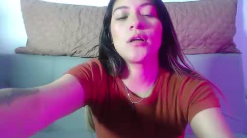 Snapshot of hanna__jones7 chatting on July 31, 2026, 11:48 pm Hanna online show from July 31, 2026, 11:48 pm