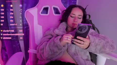  hanna  online show from February 17, 2025, 6:53 am