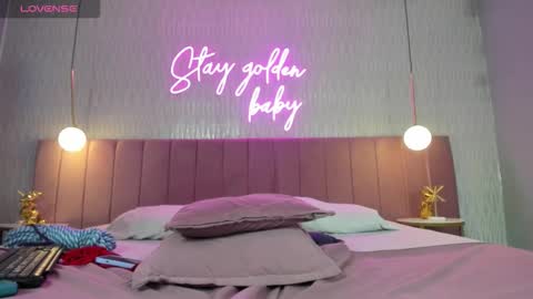 hanna_bastian_vc online show from October 26, 2025, 11:42 pm