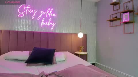 hanna_bastian_vc online show from November 1, 2025, 8:22 pm