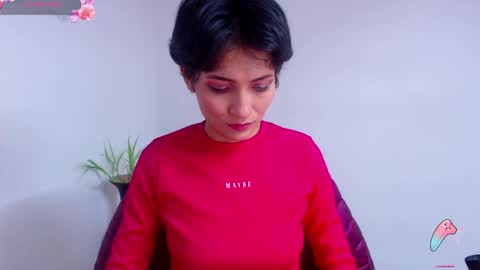 Snapshot of hanna_chloe chatting on December 21, 2024, 10:40 pm Sara online show from December 21, 2024, 10:40 pm
