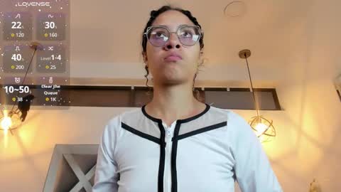 HANNA online show from October 27, 2025, 2:10 pm