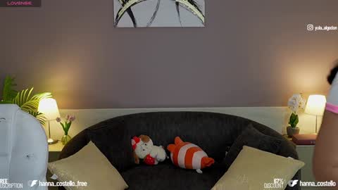 hanna_costtello online show from January 16, 2026, 2:04 am