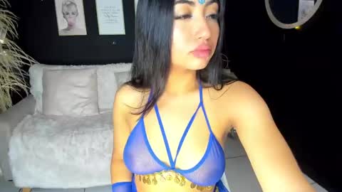  im Hanna online show from December 7, 2024, 12:13 pm