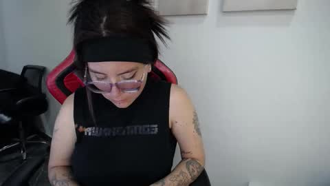 Snapshot of hanna_hot77 chatting on March 14, 2026, 9:20 pm mara online show from March 14, 2026, 9:20 pm
