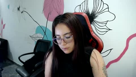 Snapshot of hanna_hot77 chatting on July 14, 2026, 9:31 pm mara online show from July 14, 2026, 9:31 pm
