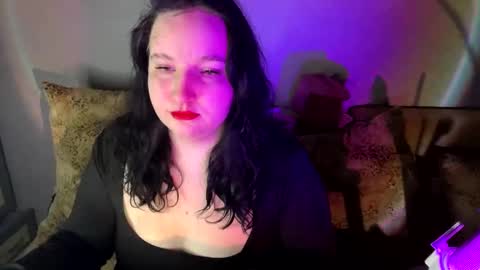 Snapshot of hanna_mildss chatting on February 23, 2025, 2:46 pm hanna_mildss online show from February 23, 2025, 2:46 pm