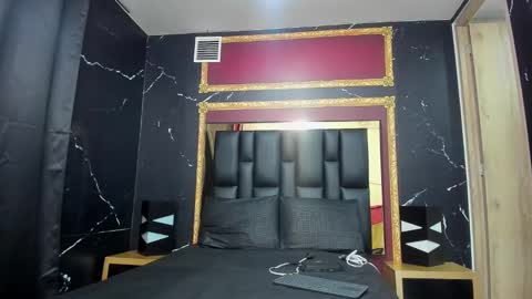 EVA online show from December 22, 2024, 2:28 am