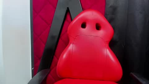 EVA online show from January 7, 2025, 2:20 am