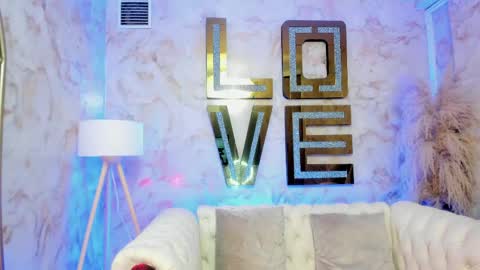 EVA online show from May 22, 2026, 2:19 am