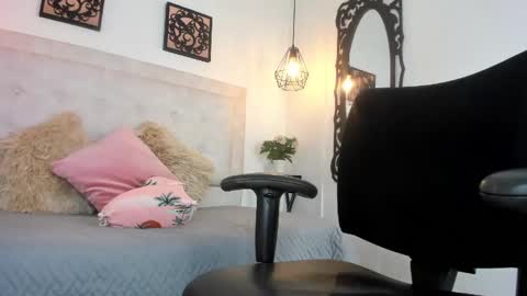 Hanna online show from January 28, 2025, 8:04 pm