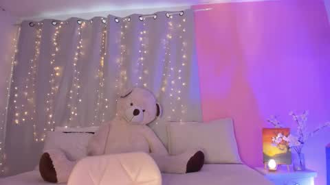 hannacruzsj online show from February 7, 2026, 6:11 pm