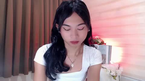 Snapshot of hannah_davis69 chatting on January 8, 2025, 3:51 am Alex online show from January 8, 2025, 3:51 am
