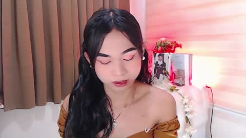 Snapshot of hannah_davis69 chatting on January 19, 2025, 6:42 am Alex online show from January 19, 2025, 6:42 am