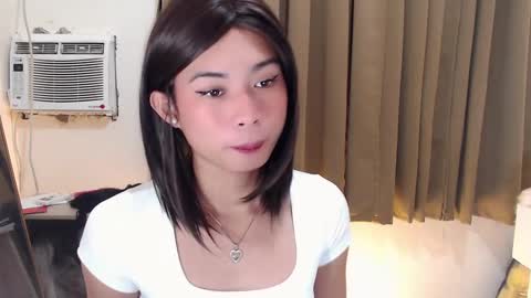 Snapshot of hannah_davis69 chatting on February 26, 2025, 3:53 am Alex online show from February 26, 2025, 3:53 am