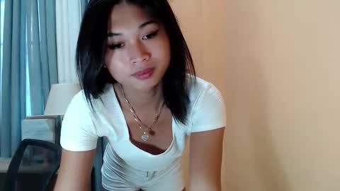 Snapshot of hannah_davis69 chatting on September 25, 2025, 1:42 am Alex online show from September 25, 2025, 1:42 am