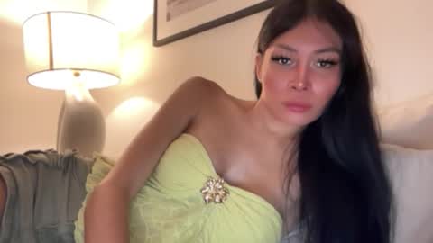 Im your naughty girl and porn star in bed Hannah online show from October 30, 2025, 8:38 am