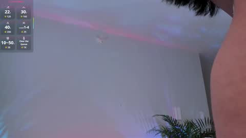 Hannah online show from October 17, 2025, 7:44 am