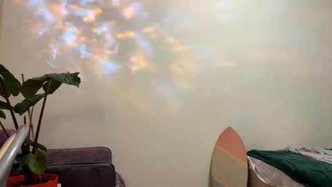 hannah levis  online show from October 10, 2025, 5:23 pm