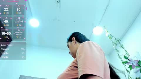 HANNAH MILLER online show from October 22, 2025, 5:34 pm