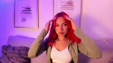 Snapshot of hannah_rosee_ chatting on July 17, 2026, 4:19 am Hannah online show from July 17, 2026, 4:19 am