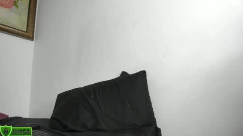 Snapshot of hannah_whitee_ chatting on May 16, 2026, 9:24 pm Hannah online show from May 16, 2026, 9:24 pm