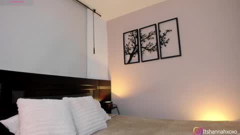 Hannah online show from March 3, 2026, 10:04 pm