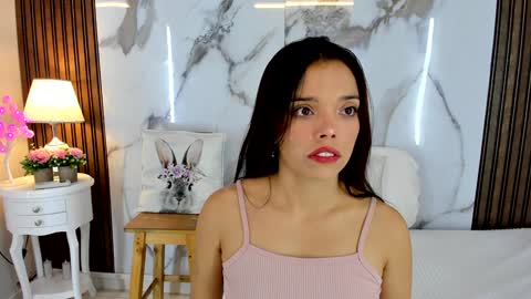 Snapshot of hannahill69 chatting on January 3, 2025, 4:11 am Hannahill69 online show from January 3, 2025, 4:11 am