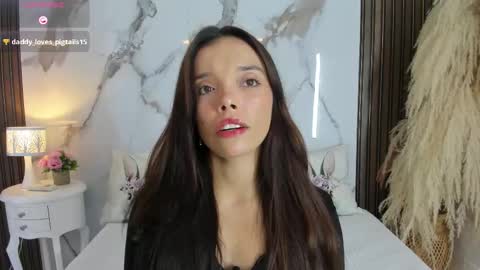 Snapshot of hannahill69 chatting on February 12, 2026, 4:51 am Hannahill69 online show from February 12, 2026, 4:51 am