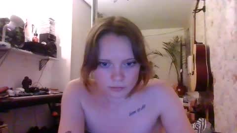 Hannah online show from March 18, 2026, 9:18 pm