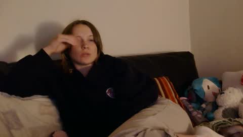 Hannah online show from June 7, 2026, 11:30 pm