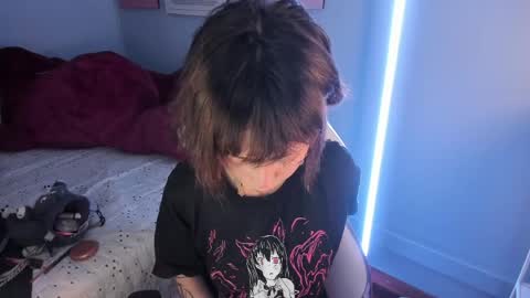 Hannah online show from May 8, 2026, 12:10 pm