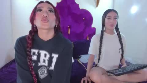 HANNA TYLER online show from April 17, 2026, 3:42 am