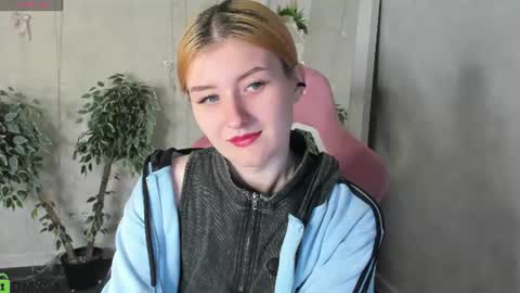 Snapshot of hannakoch chatting on July 12, 2026, 12:34 am Hanna online show from July 12, 2026, 12:34 am