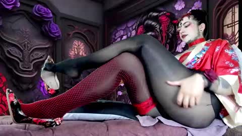 Snapshot of hannalicious4u chatting on March 11, 2025, 1:05 am FOLLOW ME INTA MOONXMAFE online show from March 11, 2025, 1:05 am