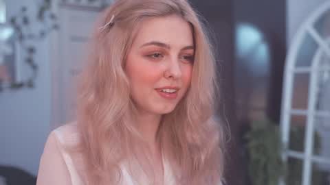 Snapshot of hannasthesia chatting on December 3, 2024, 5:31 am Hanna online show from December 3, 2024, 5:31 am