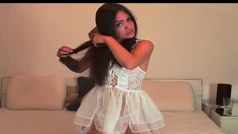 HerrA online show from October 8, 2025, 11:08 am