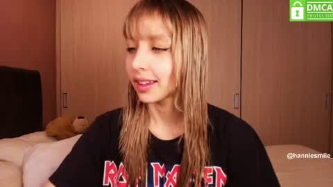 Hannie  online show from August 6, 2026, 2:02 am