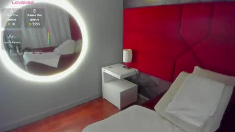 Hanny  online show from March 30, 2026, 2:45 am