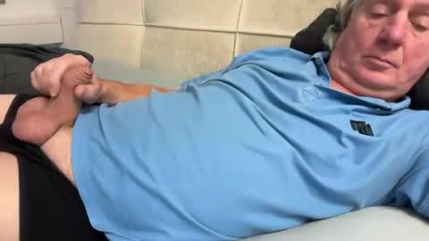 hans66760 online show from January 20, 2025, 9:01 pm