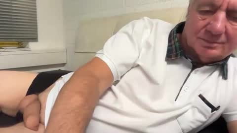 hans66760 online show from October 23, 2025, 7:12 pm