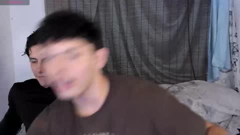 hans and andres online show from December 4, 2025, 10:51 pm