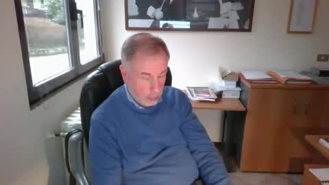 Snapshot of hanscooper chatting on February 19, 2025, 4:00 pm hanscooper online show from February 19, 2025, 4:00 pm