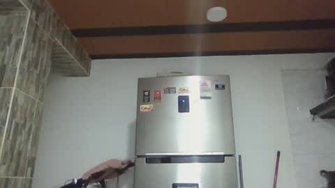 Snapshot of hansel_3 chatting on October 5, 2025, 3:05 am Andrs Cortes online show from October 5, 2025, 3:05 am
